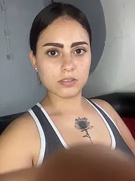 Azuna25 online show from June 2026 01:00:02 AM