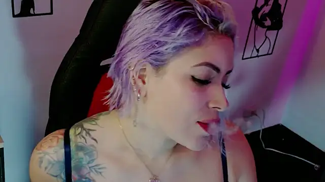 Snapshot of Natalia_Montoya chatting on February 2026 11:42:02 PM Natalia Montoya online show from February 2026 11:42:02 PM