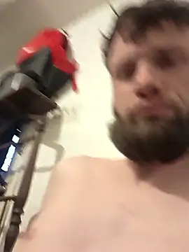 Snapshot of Talenjames4 chatting on December 2025 05:06:02 PM Talenjames4 online show from December 2025 05:06:02 PM