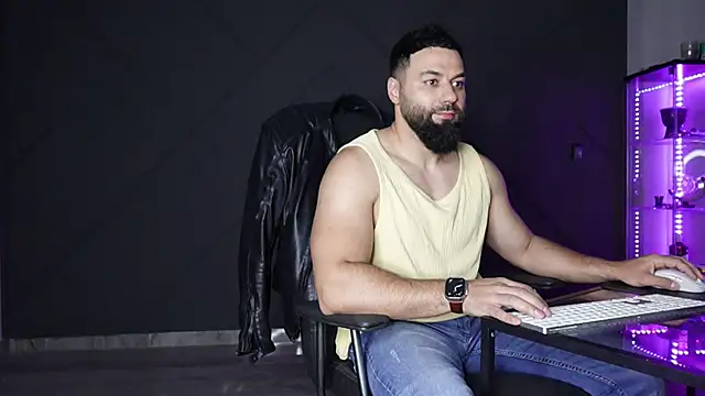 mattmasterss online show from April 2026 09:19:01 PM