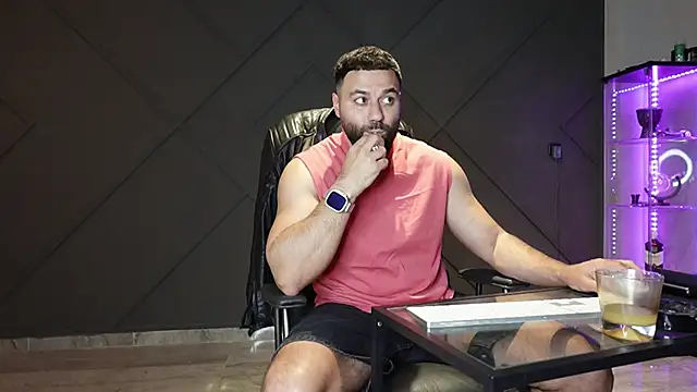 mattmasterss online show from May 2026 01:13:02 AM