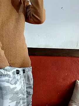 Bonnie Clydeee online show from November 2025 11:21:02 AM