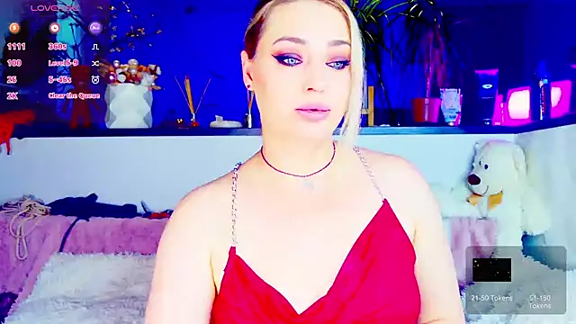 Snapshot of _JuliaSpace_ chatting on May 2026 05:40:01 PM JuliaSpace online show from May 2026 05:40:01 PM