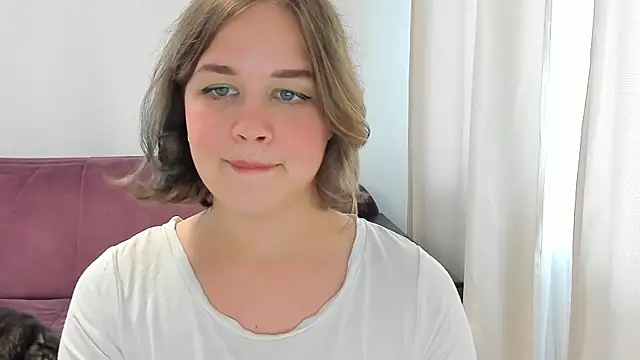 AlicePopsy online show from July 2026 04:04:02 PM