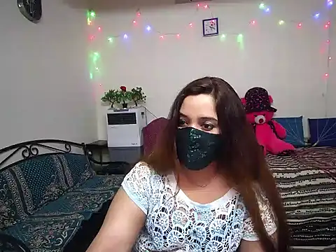 Arushisingh8888 online show from December 2024 11:44:01 AM