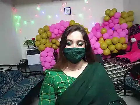 Arushisingh8888 online show from December 2024 12:23:02 PM