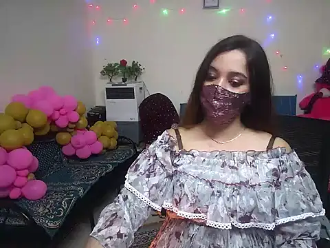 Arushisingh8888 online show from January 2025 10:48:02 AM