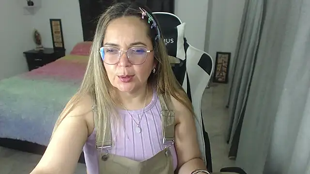 Snapshot of samy_vsn chatting on February 2025 02:29:02 AM samy vsn online show from February 2025 02:29:02 AM