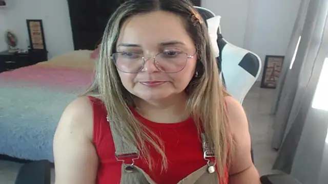 Snapshot of samy_vsn chatting on February 2025 10:31:01 PM samy vsn online show from February 2025 10:31:01 PM