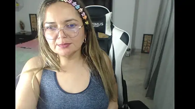 Snapshot of samy_vsn chatting on February 2025 12:36:02 AM samy vsn online show from February 2025 12:36:02 AM