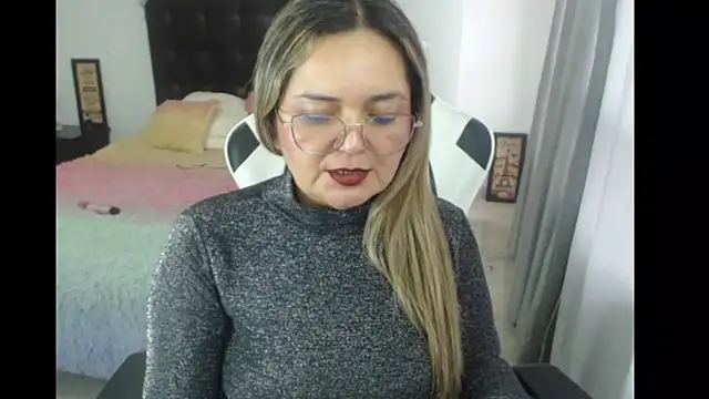 Snapshot of samy_vsn chatting on March 2025 06:29:01 PM samy vsn online show from March 2025 06:29:01 PM