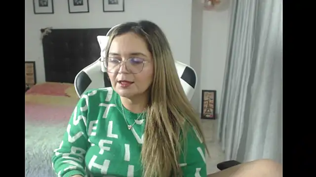 Snapshot of samy_vsn chatting on March 2025 12:56:02 AM samy vsn online show from March 2025 12:56:02 AM