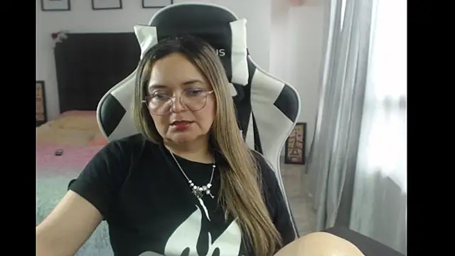 Snapshot of samy_vsn chatting on March 2025 08:51:02 PM samy vsn online show from March 2025 08:51:02 PM