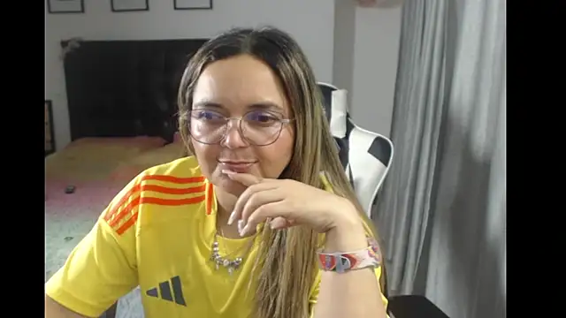 Snapshot of samy_vsn chatting on March 2025 11:56:02 PM samy vsn online show from March 2025 11:56:02 PM