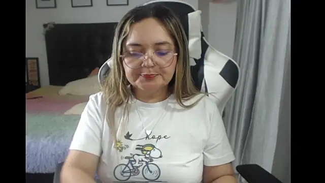 Snapshot of samy_vsn chatting on March 2025 02:15:02 AM samy vsn online show from March 2025 02:15:02 AM