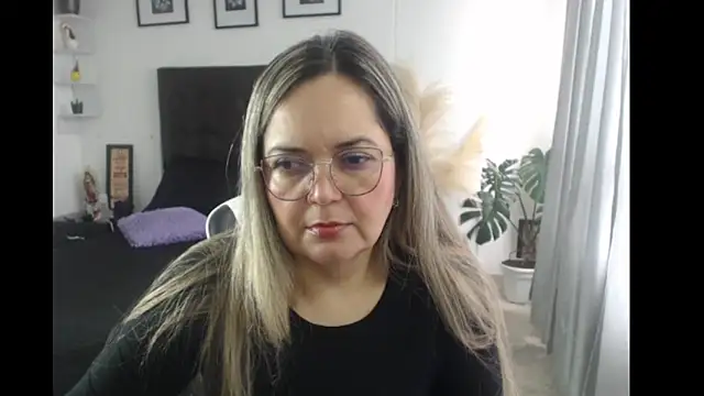 Snapshot of samy_vsn chatting on September 2025 05:46:01 PM samy vsn online show from September 2025 05:46:01 PM