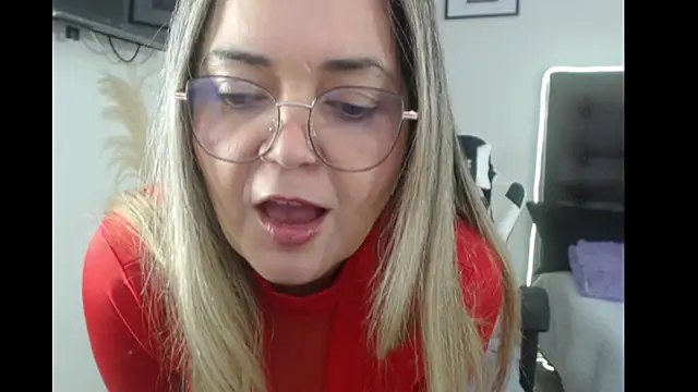 Snapshot of samy_vsn chatting on September 2025 07:03:02 PM samy vsn online show from September 2025 07:03:02 PM