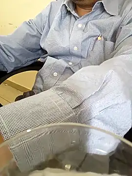 Hot-man39 online show from March 2026 08:09:01 AM