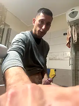 Gionnytav online show from November 2025 04:41:01 PM