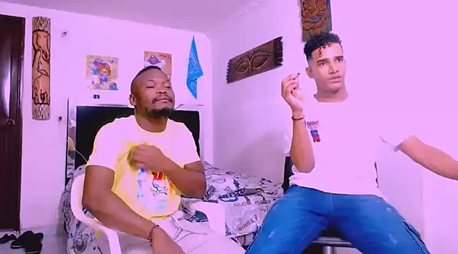 Snapshot of latinhot9631 chatting on March 2025 08:19:01 PM latinhot9631 online show from March 2025 08:19:01 PM