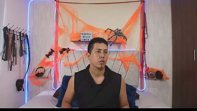 Snapshot of Liana_Asaff chatting on October 2025 06:42:01 PM Liana Asaff online show from October 2025 06:42:01 PM