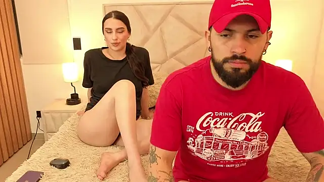 Snapshot of teseo_and_afroditha_ chatting on October 2025 02:40:02 AM teseo and afroditha online show from October 2025 02:40:02 AM