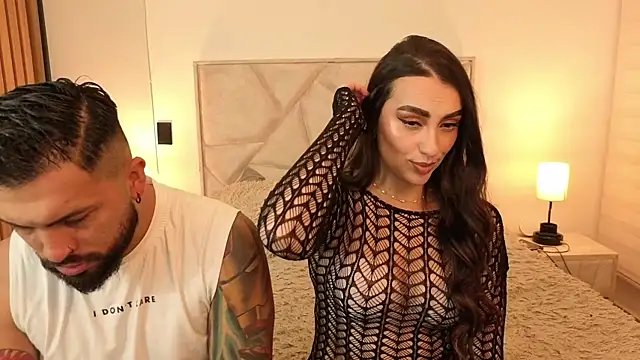 Snapshot of teseo_and_afroditha_ chatting on October 2025 04:02:02 AM teseo and afroditha online show from October 2025 04:02:02 AM