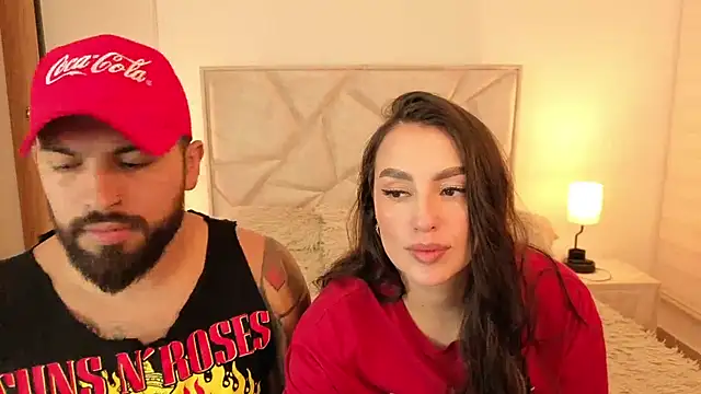 Snapshot of teseo_and_afroditha_ chatting on November 2025 05:18:02 AM teseo and afroditha online show from November 2025 05:18:02 AM