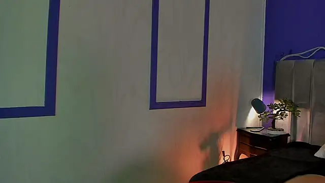 EvaaStevens online show from August 2026 07:39:01 PM