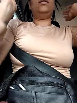 Snapshot of _elektrah chatting on September 2025 05:05:02 PM elektrah online show from September 2025 05:05:02 PM