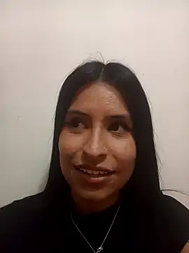 Snapshot of _elektrah chatting on November 2025 06:34:02 PM elektrah online show from November 2025 06:34:02 PM