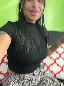 Snapshot of _elektrah chatting on February 2026 05:41:01 PM elektrah online show from February 2026 05:41:01 PM