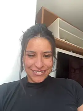 Snapshot of _elektrah chatting on February 2026 07:13:02 PM elektrah online show from February 2026 07:13:02 PM