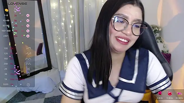 Snapshot of mily_thomson_b_ chatting on March 2026 02:04:02 AM mily thomson b online show from March 2026 02:04:02 AM