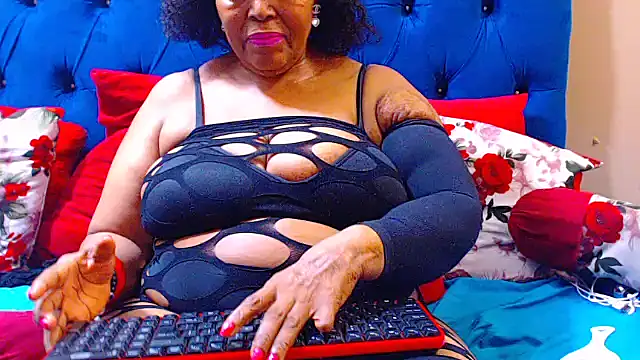 ebonycandy10 online show from October 2025 07:03:02 AM