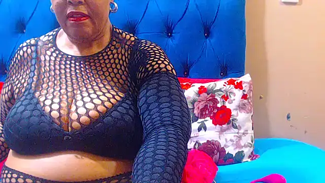 ebonycandy10 online show from November 2025 05:29:02 AM