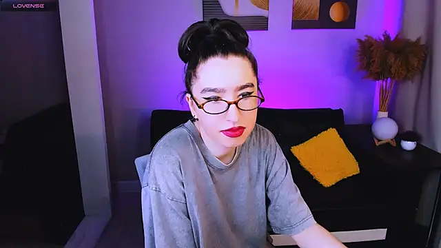 Lily xBabe online show from June 2026 02:21:01 PM
