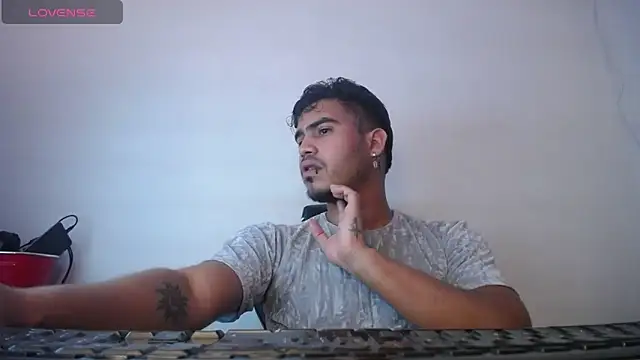 Snapshot of jaden_98_ chatting on January 2025 04:02:02 PM jaden 98 online show from January 2025 04:02:02 PM