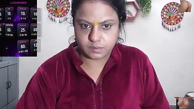 Sexy komolika online show from December 2025 03:07:01 PM