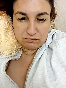 Snapshot of BlackVBarbie chatting on October 2025 03:32:01 PM BlackVBarbie online show from October 2025 03:32:01 PM