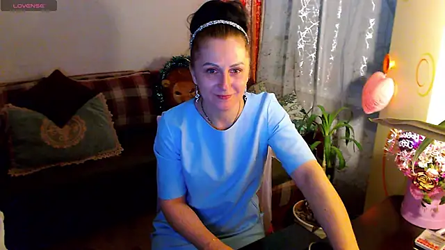 Snapshot of britney_preciouss chatting on January 2025 03:33:02 PM britney preciouss online show from January 2025 03:33:02 PM