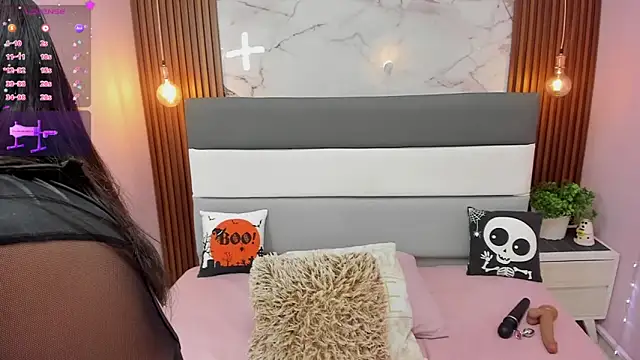 Snapshot of ETHANLOVE1 chatting on October 2025 04:27:01 AM ETHANLOVE1 online show from October 2025 04:27:01 AM