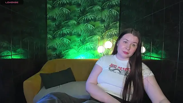 Snapshot of ShedarBrooks chatting on December 2024 11:57:02 AM ShedarBrooks online show from December 2024 11:57:02 AM