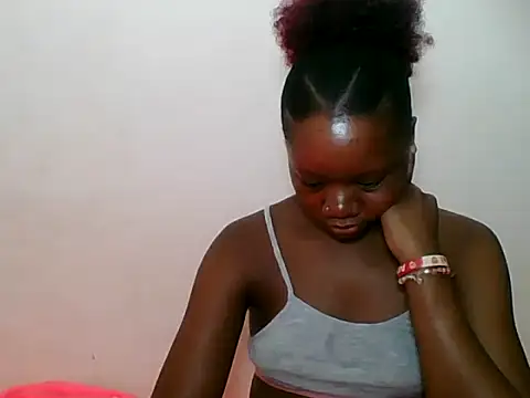 HotJeylee online show from May 2026 01:48:01 PM