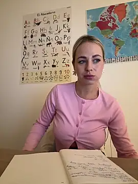 streetdoll online show from January 2025 07:21:02 AM