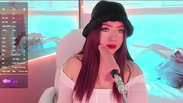 Snapshot of Kloe_Raize chatting on December 2024 10:34:01 PM Kloe Raize online show from December 2024 10:34:01 PM