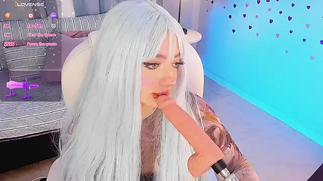 Snapshot of Kloe_Raize chatting on March 2025 11:00:02 PM Kloe Raize online show from March 2025 11:00:02 PM