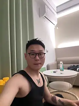 Snapshot of Eric246 chatting on March 2026 03:18:01 PM Eric246 online show from March 2026 03:18:01 PM