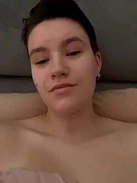 Snapshot of JessieFlower chatting on November 2025 08:58:02 AM JessieFlower online show from November 2025 08:58:02 AM