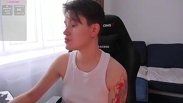 Snapshot of JessieFlower chatting on November 2025 09:30:01 AM JessieFlower online show from November 2025 09:30:01 AM